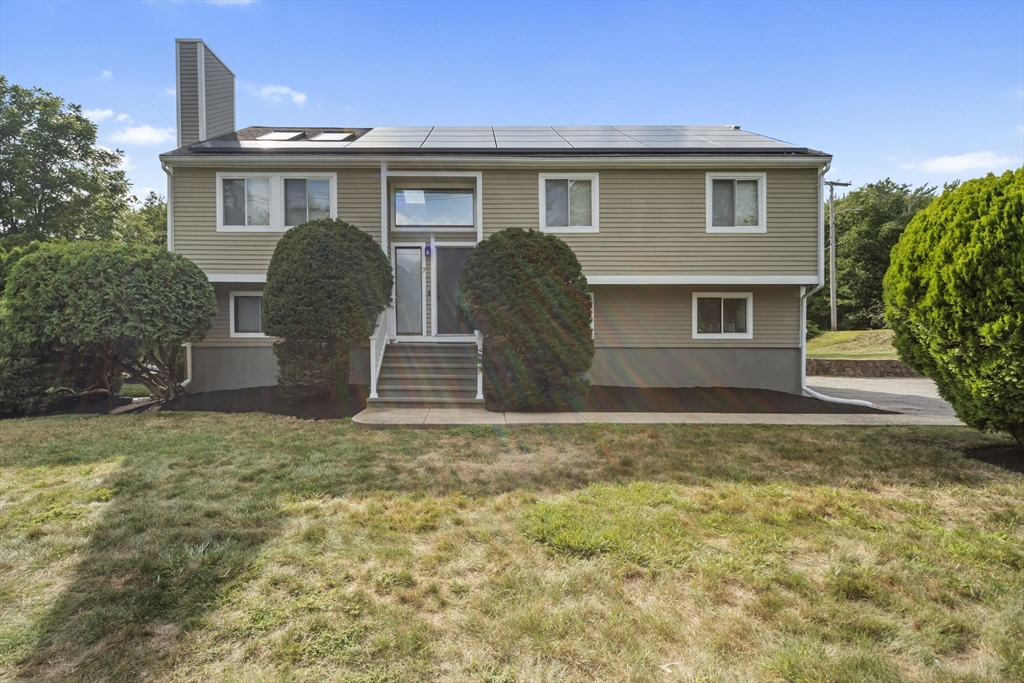 7 Cedar st in Ashland