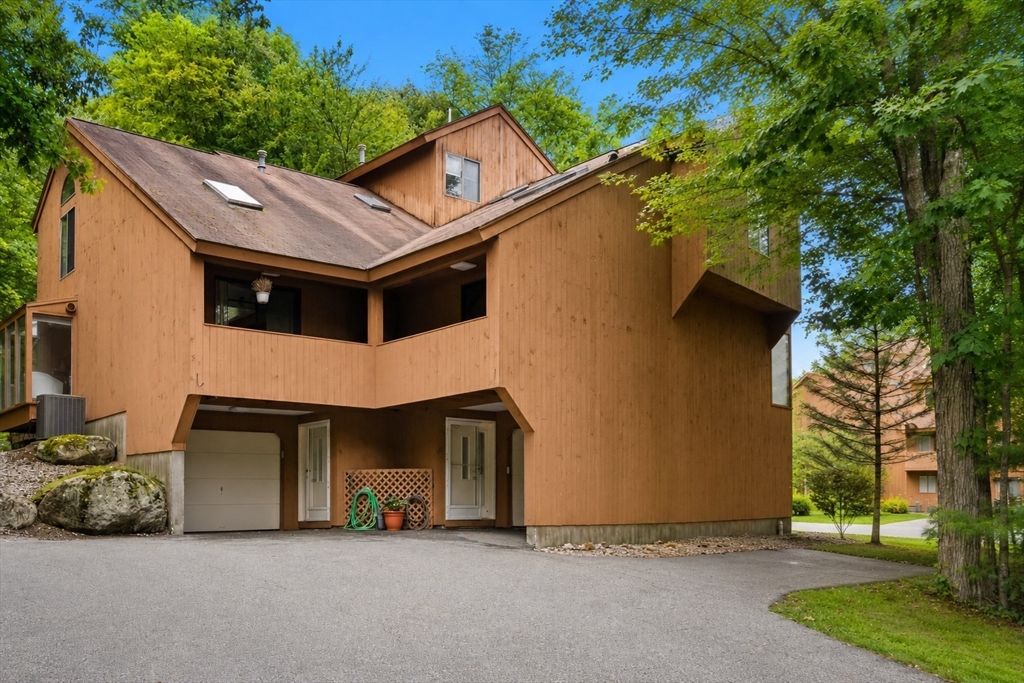 13 Eaton Ct #13 in Haverhill