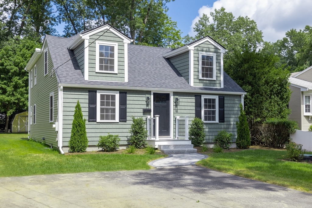 11 Fern St in Natick