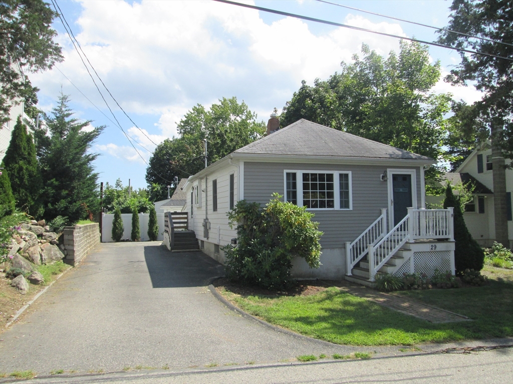 29 Cole St. in Kingston