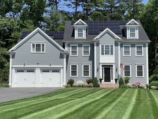 8 Sterling Ct. in Northborough