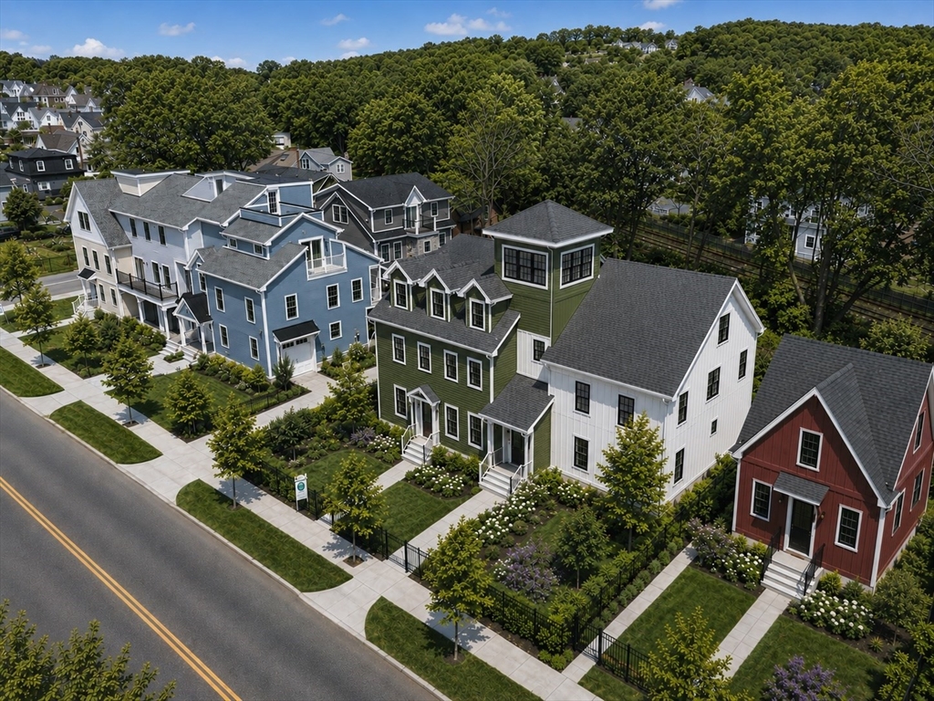 11 Washington St #G in Ipswich