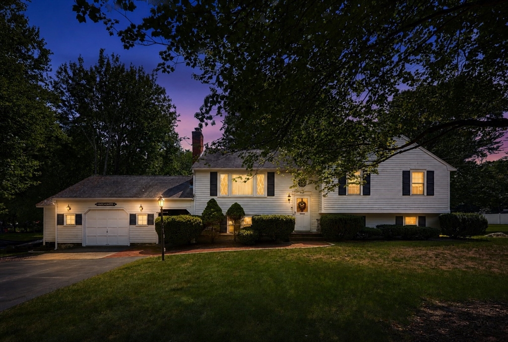 80 Cedarwood Road in Hanover