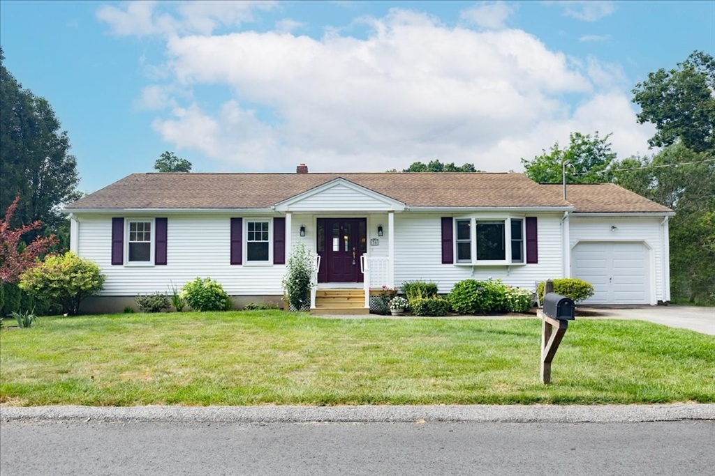 36 Thomas Ave in Haverhill