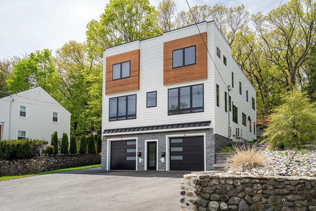 366 Massachusetts Ave #366 in Lexington