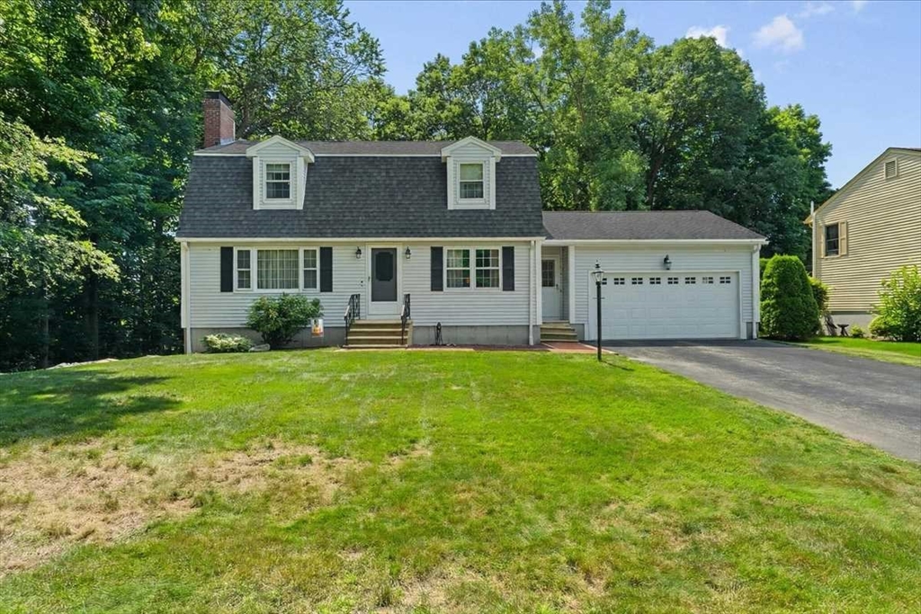 76 Brookhaven Rd in Worcester