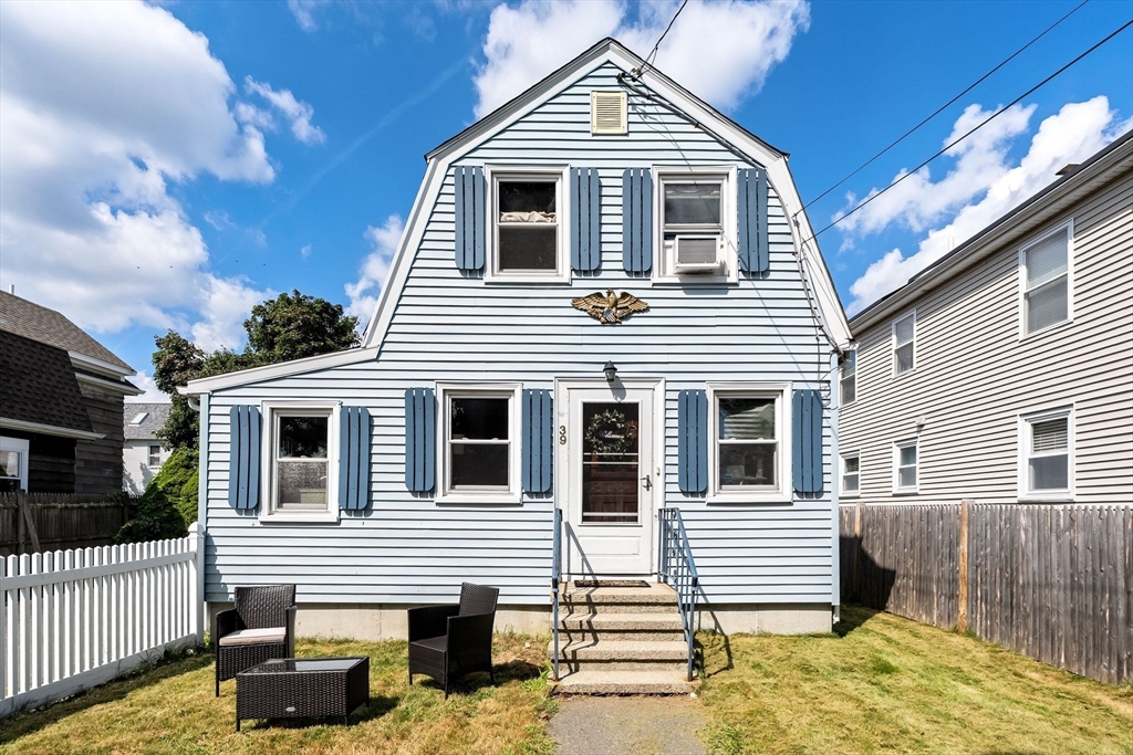 39 Macy St in Quincy