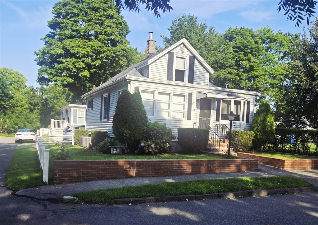 12 Williams Street in Danvers