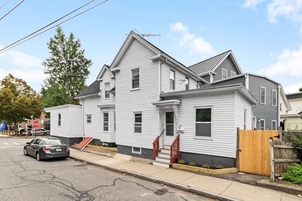 112 Hampshire St in Lowell