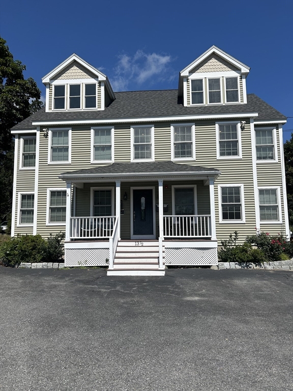13 1/2 Merrimac St #1 in Amesbury