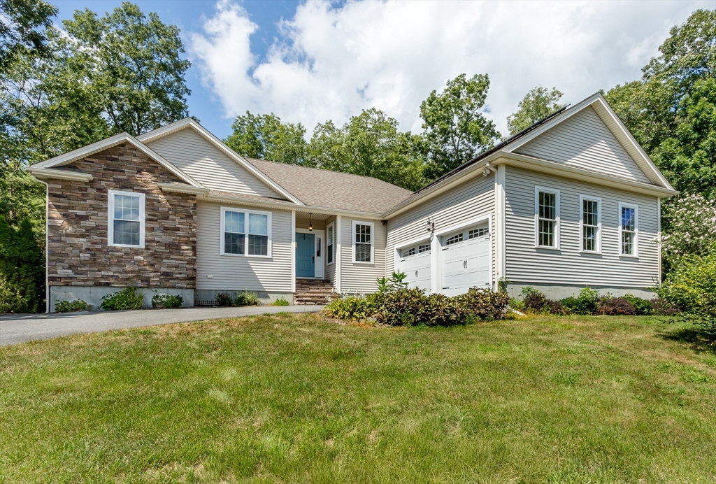512 Fresh Meadow Ln in North Dighton