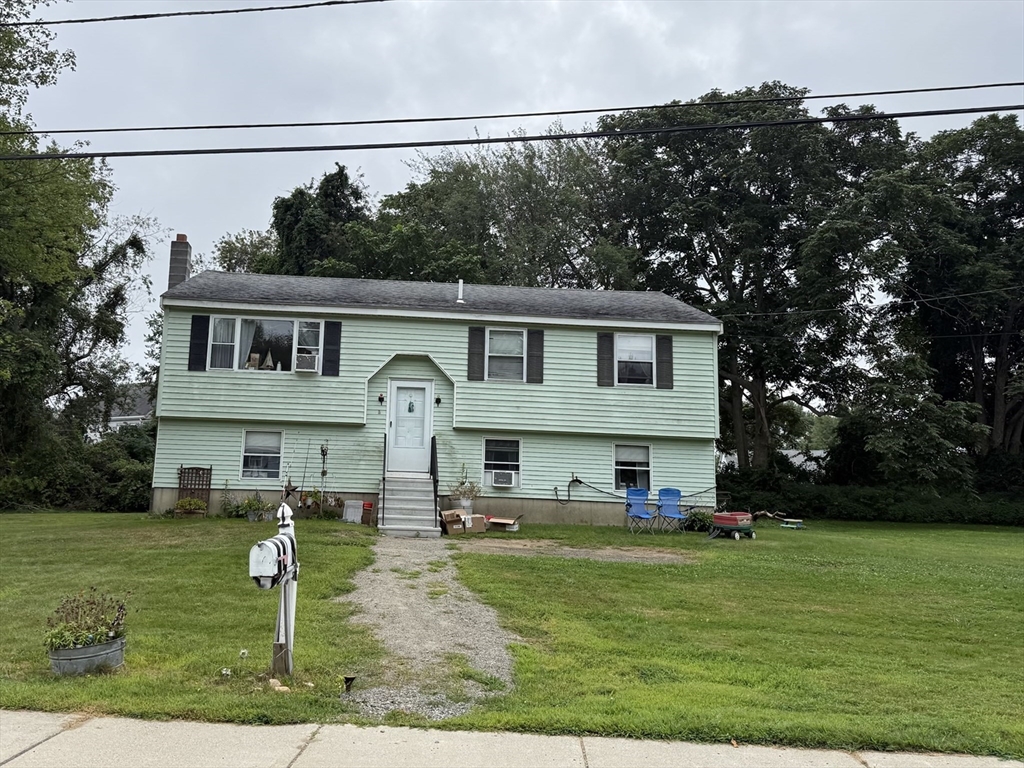 1 Howard George Ct in Salisbury