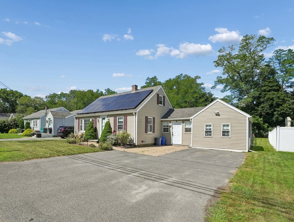 55 Vernon St in Bridgewater