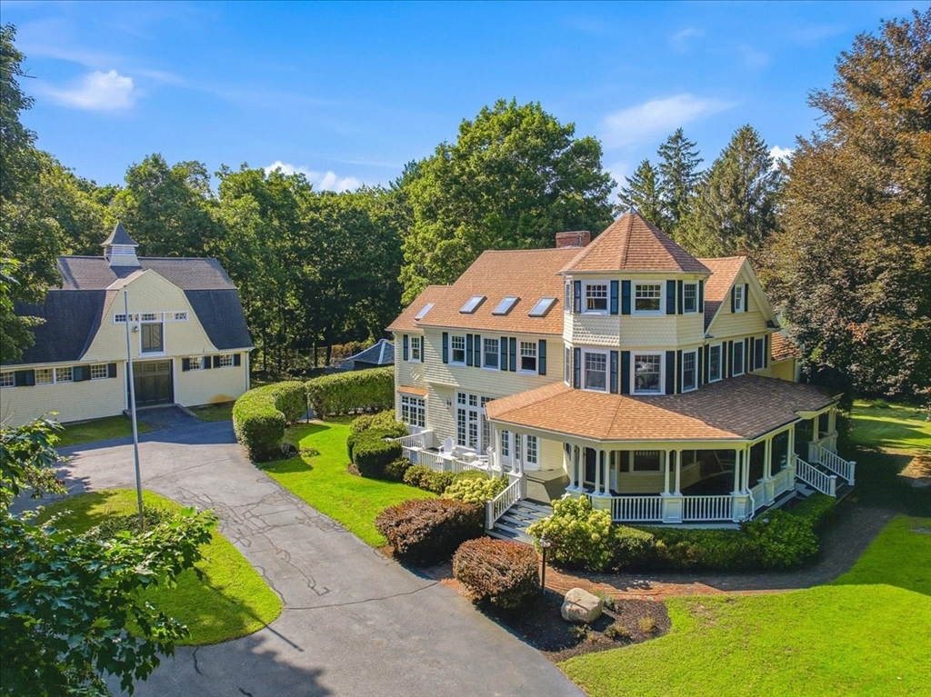 78 Washington Street in Hanover
