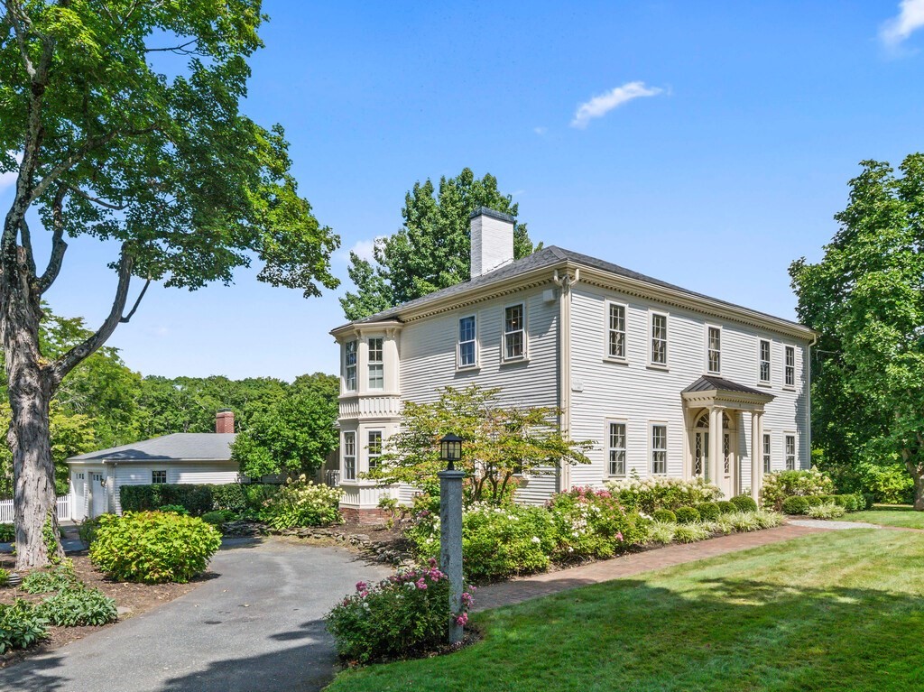 8 Washington Street in Sherborn