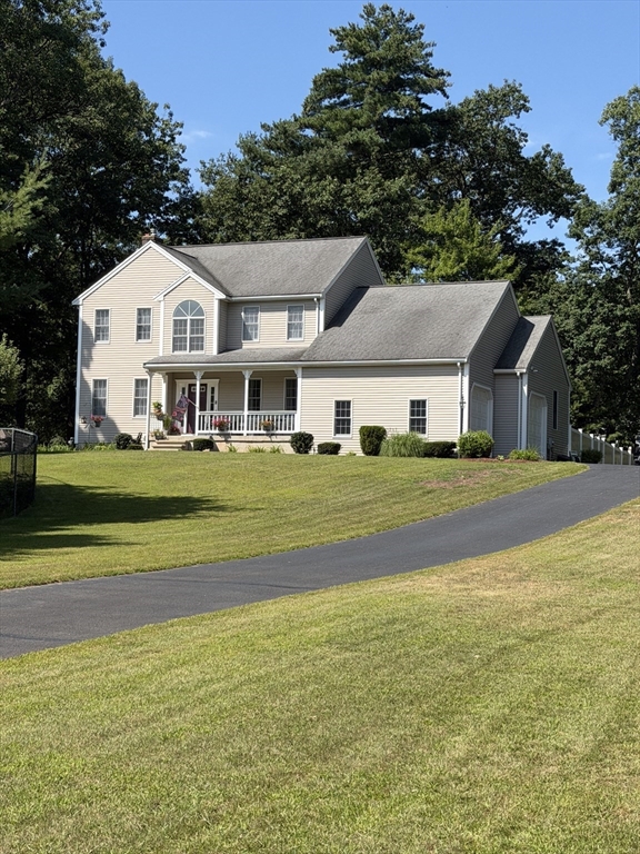 11 Brenton Wood Road in Hudson