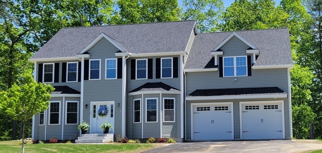 10 Wisteria Ln in Maynard