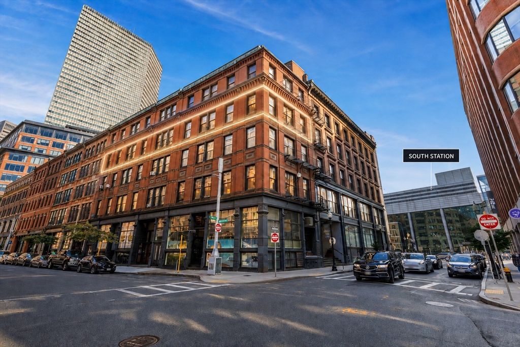118 South Street in Boston