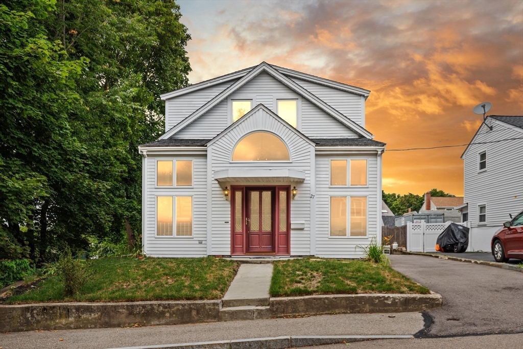 27 Miller Ave in Braintree