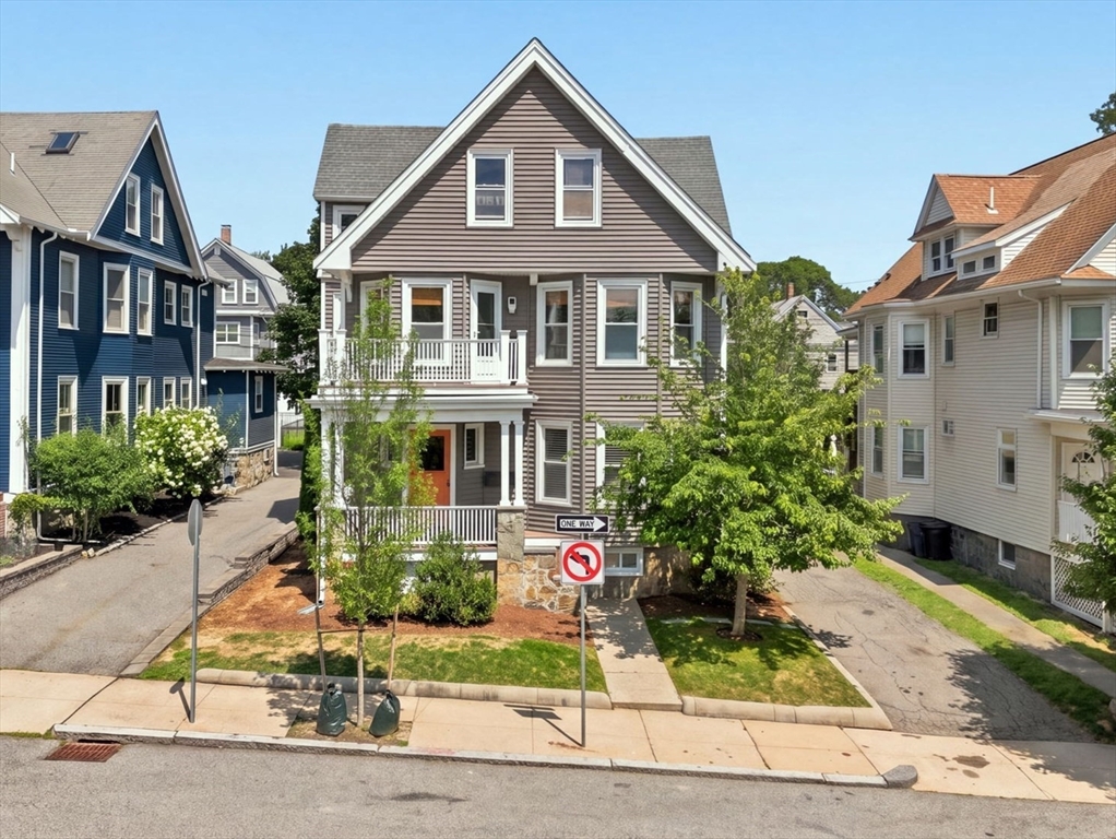 39 Ainsworth St in Roslindale