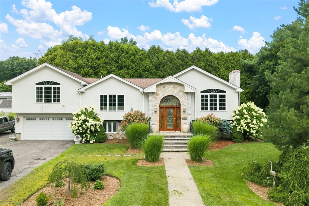 1298 Rebecca Rd in North Dighton