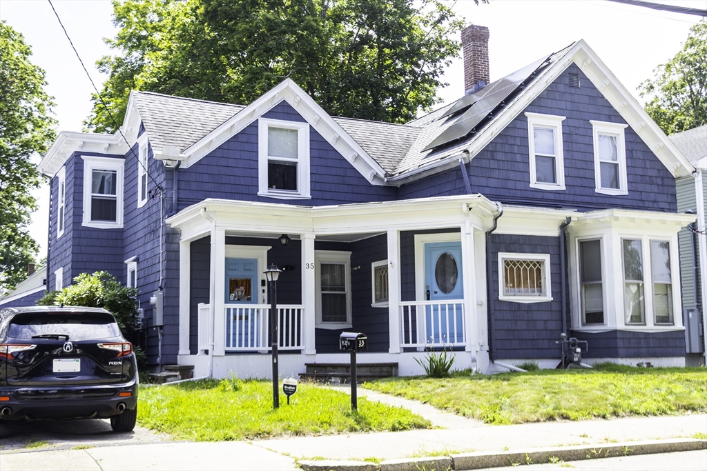 35 Peck St in Attleboro