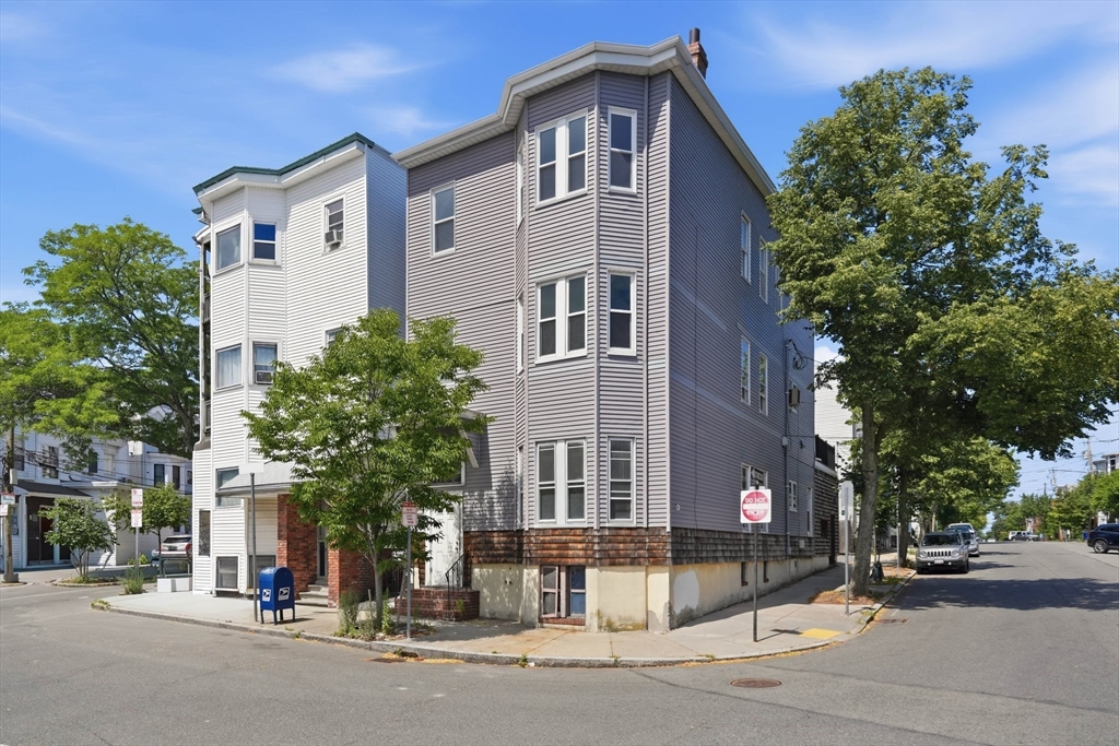 487-489 Sumner Street in Boston