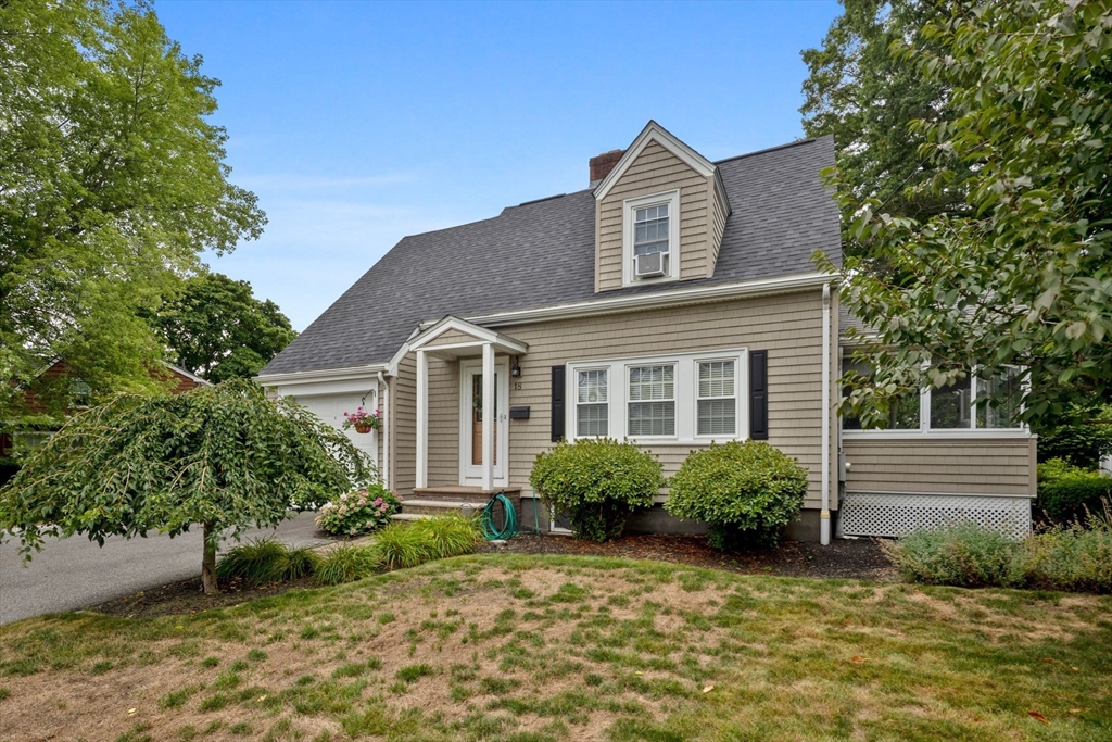 18 Beaver St in Waltham