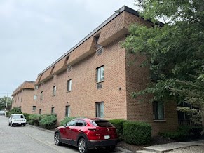35 Washington St #3 in Medford