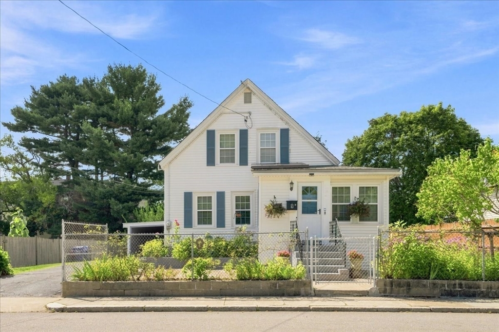 9 Oliver Street in Milford