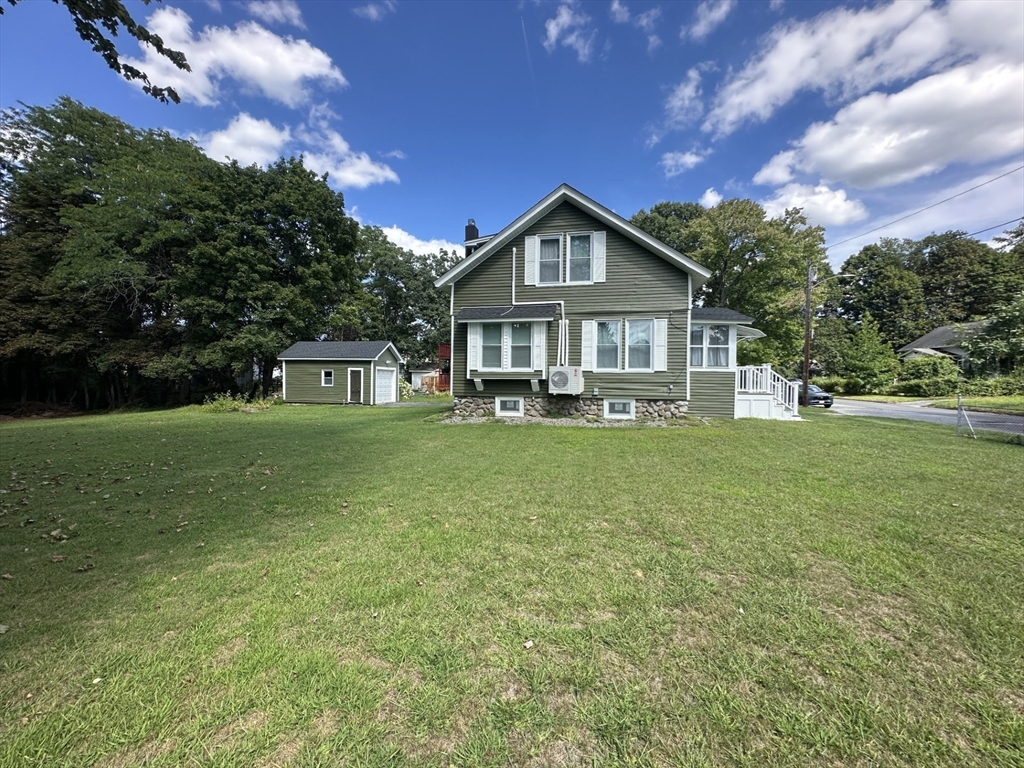 9 Idalla Ave in Worcester