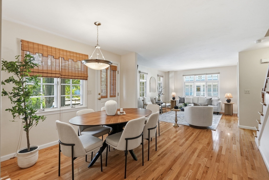 1 Russell Pl #1 in Arlington