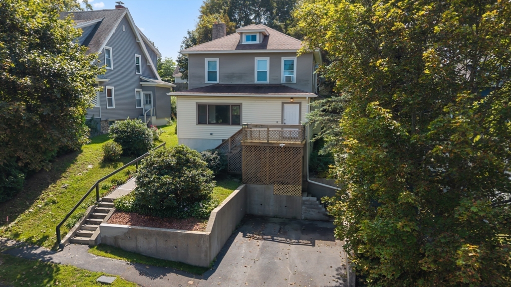 33 Clearview Ave in Worcester