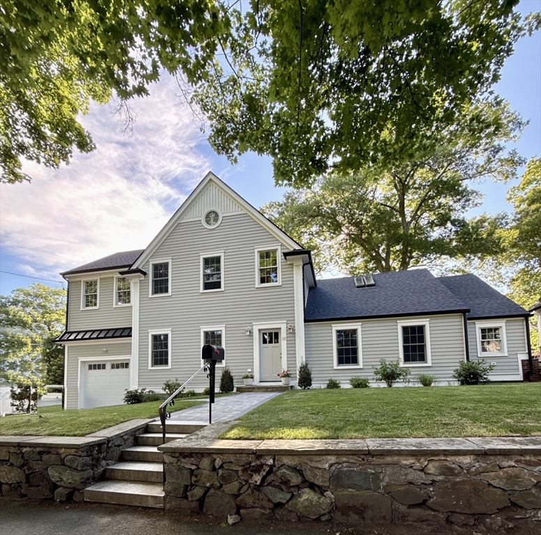 32 Hickory Cliff Rd in Newton Upper Falls