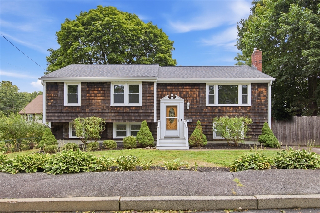 203 Hobart St in Braintree