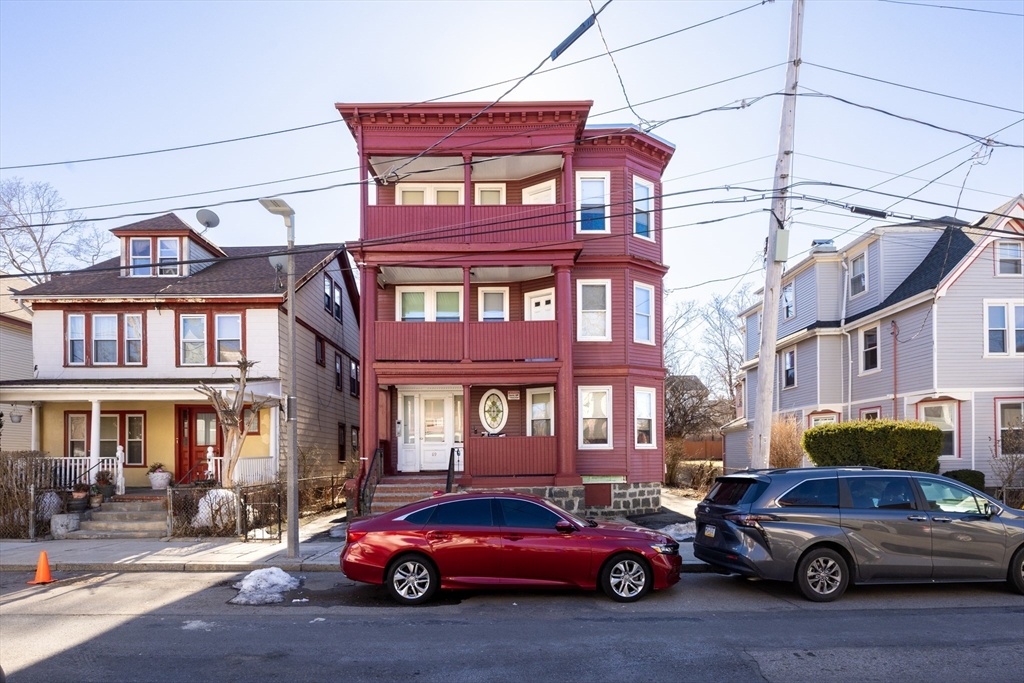 89 Ruthven Street in Dorchester