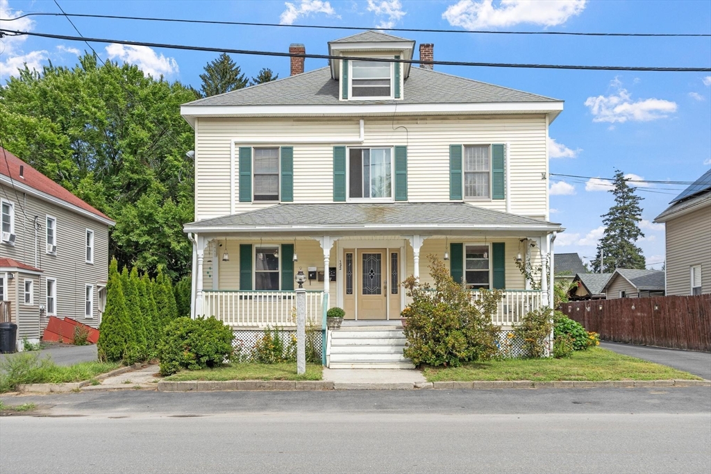122 Lawrence in Clinton