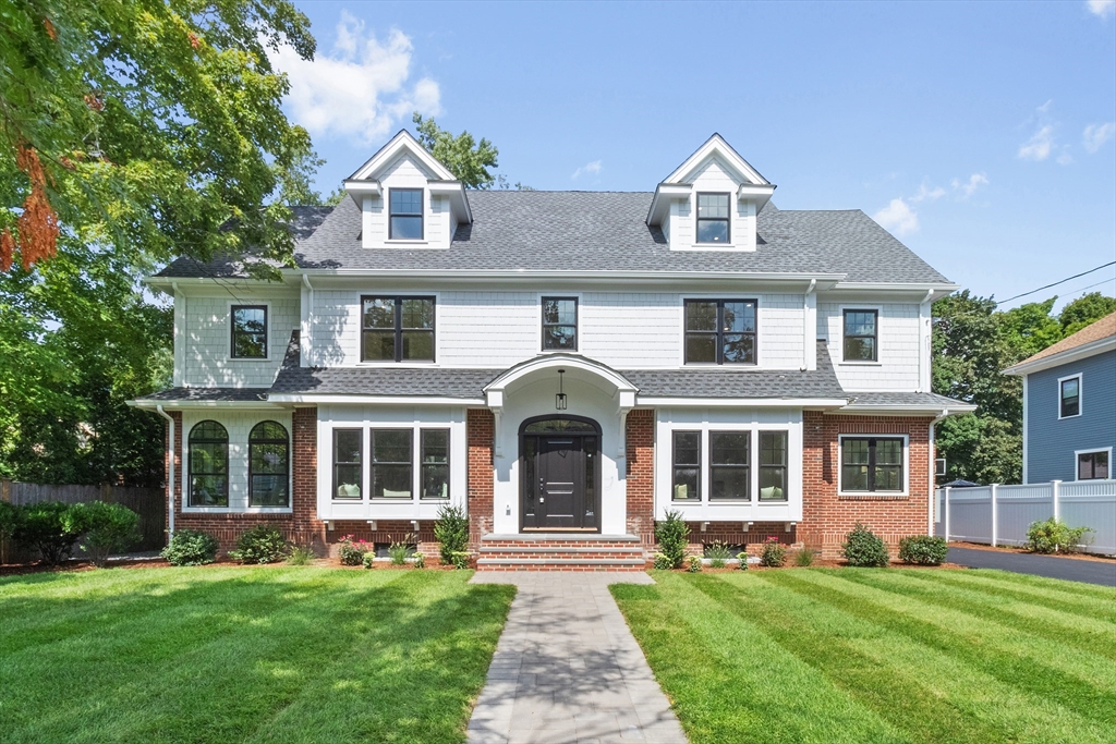 315 Crafts St in Newtonville