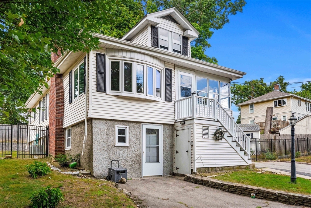 21 Evelyn Pl in Quincy