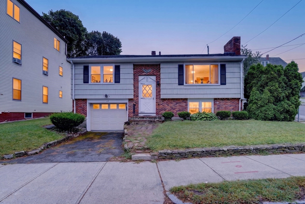 219 North St. in Salem