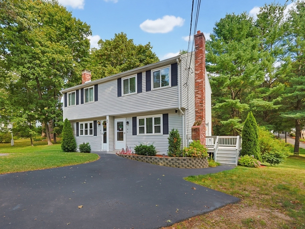 14 Carol Dr #14 in Franklin