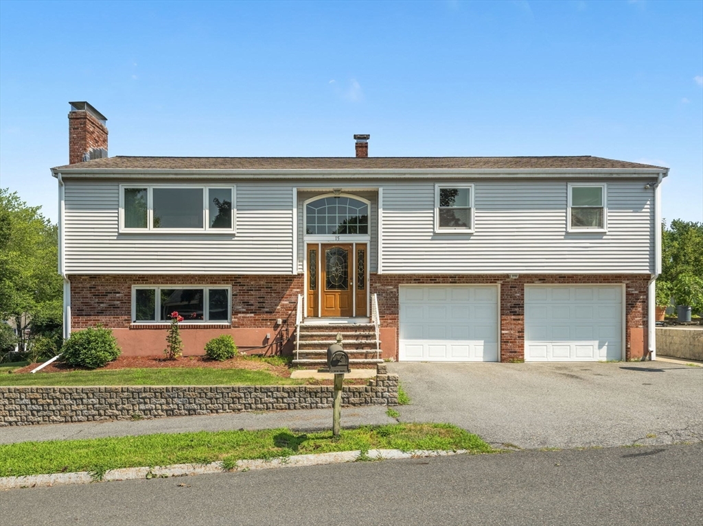 15 Vista Ave in Salem