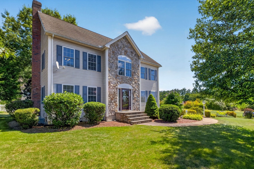 3 Janes Drive in Littleton