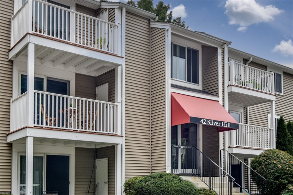 42 Silver Hill Lane #5 in Natick