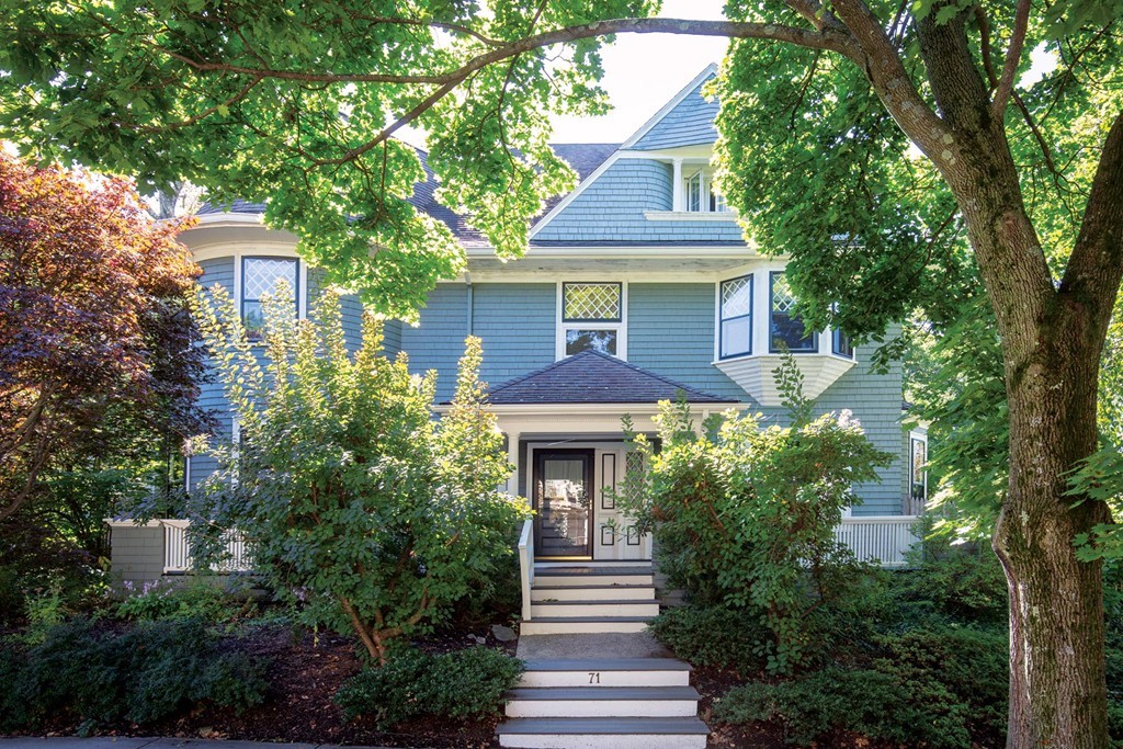 71 Addington Rd in Brookline