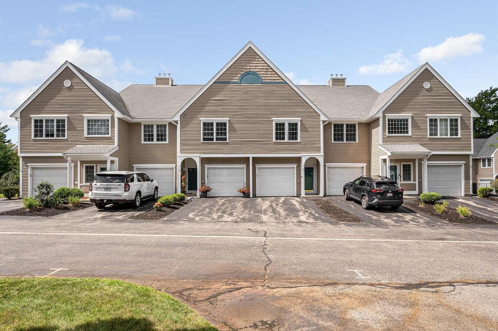 37 Northridge Drive #37 in North Reading