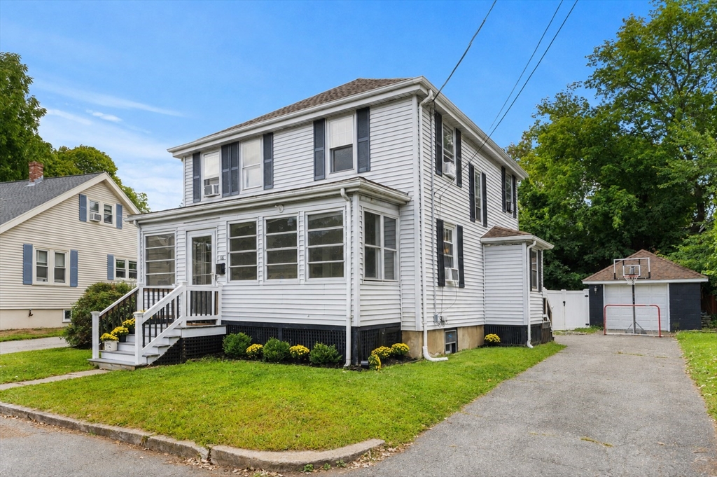 16 Maple Ave in Danvers