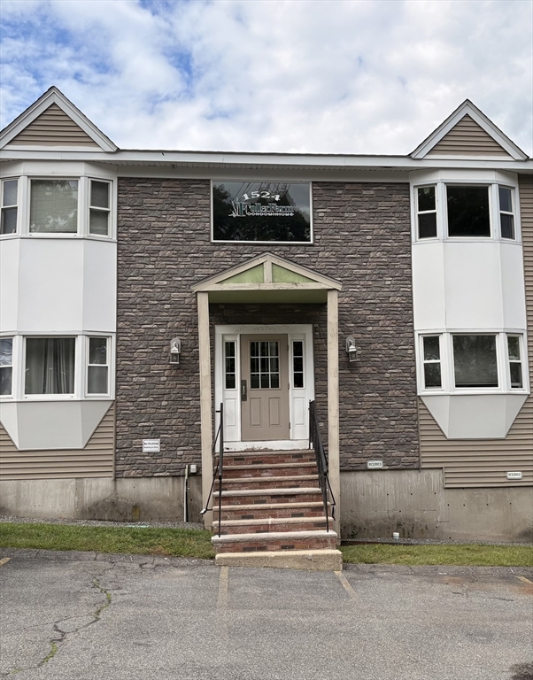 1524 Gorham St #104 in Lowell
