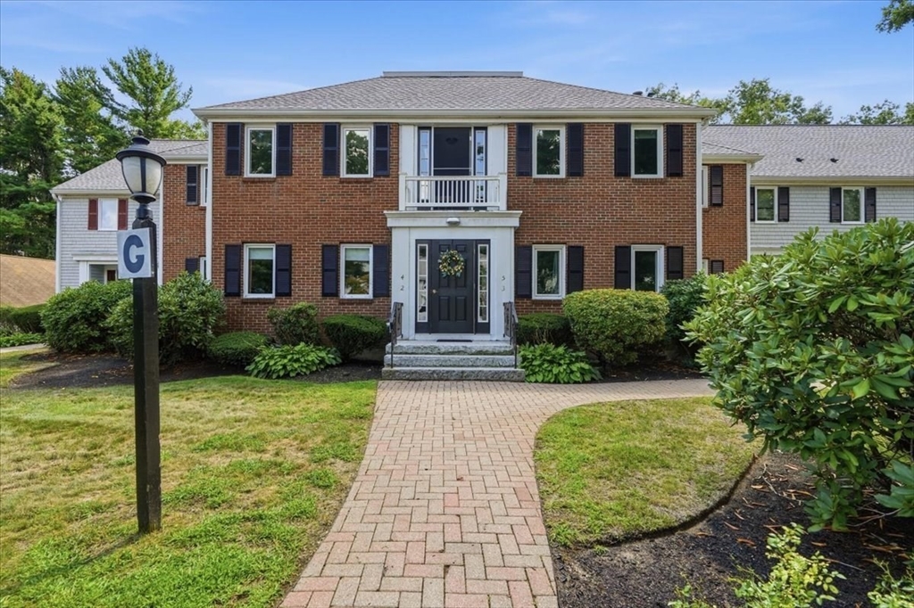 225 Lincoln St #G4 in Duxbury