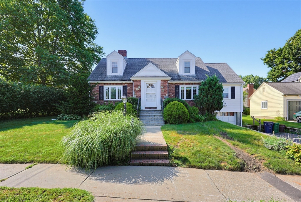 70 Oakdale Rd in Newton Center